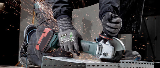 How to Choose Cut Resistant Gloves for Sheet Metal Work