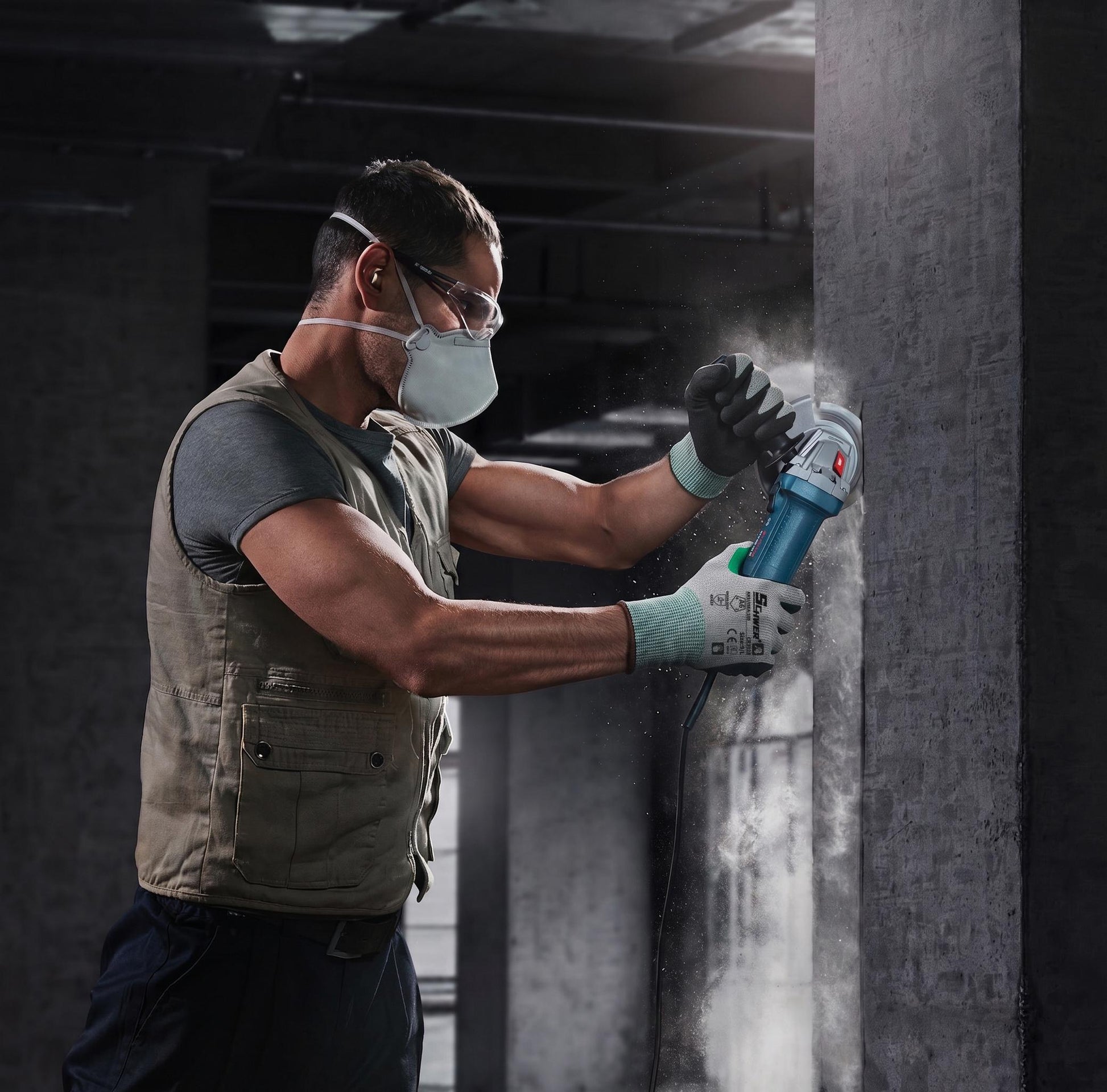 Schwer® ANSI A6 Cut Resistant Gloves 13-Gauge NBR Sandy Foam Palm Coated Gloves-Core CR3028