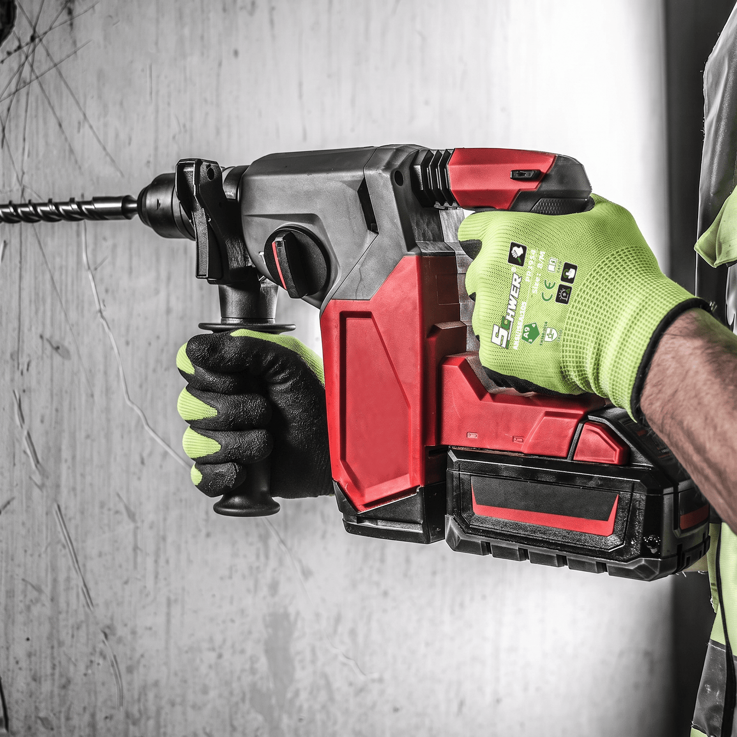 PR3954 cut resistant gloves application image